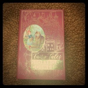 FAIRYTALE STORYBOOK COSMETICS PALETTE